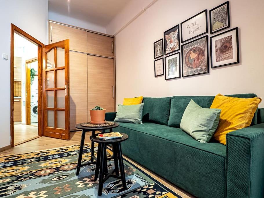 Mexicopo Apartment With Garage Budapest Luaran gambar